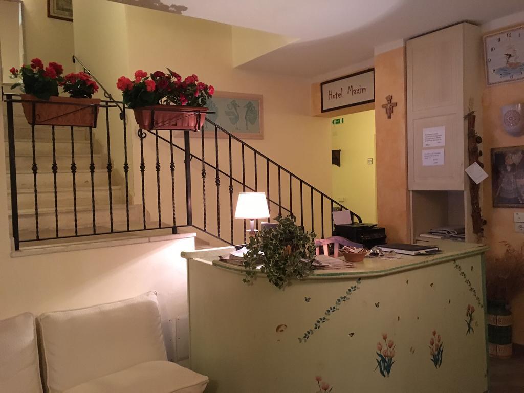 Hotel Maxim Olbia Exterior foto
