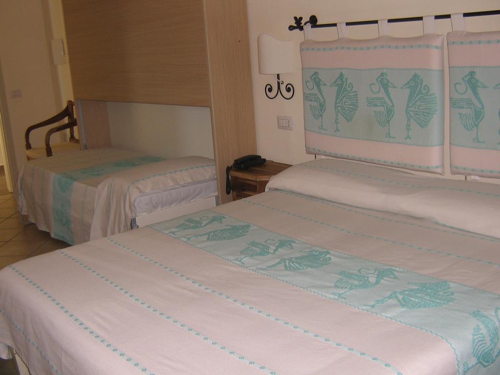 Hotel Maxim Olbia Exterior foto